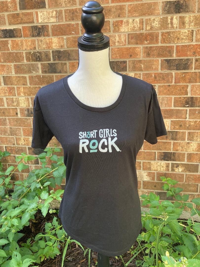 T-Shirt with scoop neck and curved hem