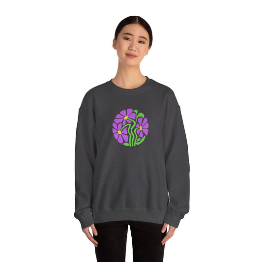 Retro Design Crewneck Sweatshirt Comfort